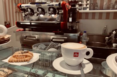 Interieur Italiaanse koffiebar in Rome