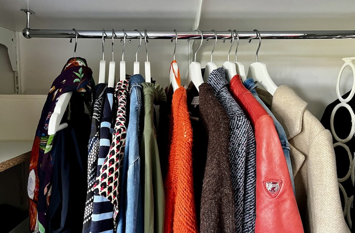 kleine garderobe vol herfstgevoel