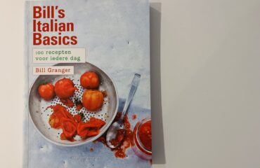 cover kookboek Bill's Italian Basics, foto geplaatst bij blog recept ovenschotel van gnocchi met tomaat en mozzarella